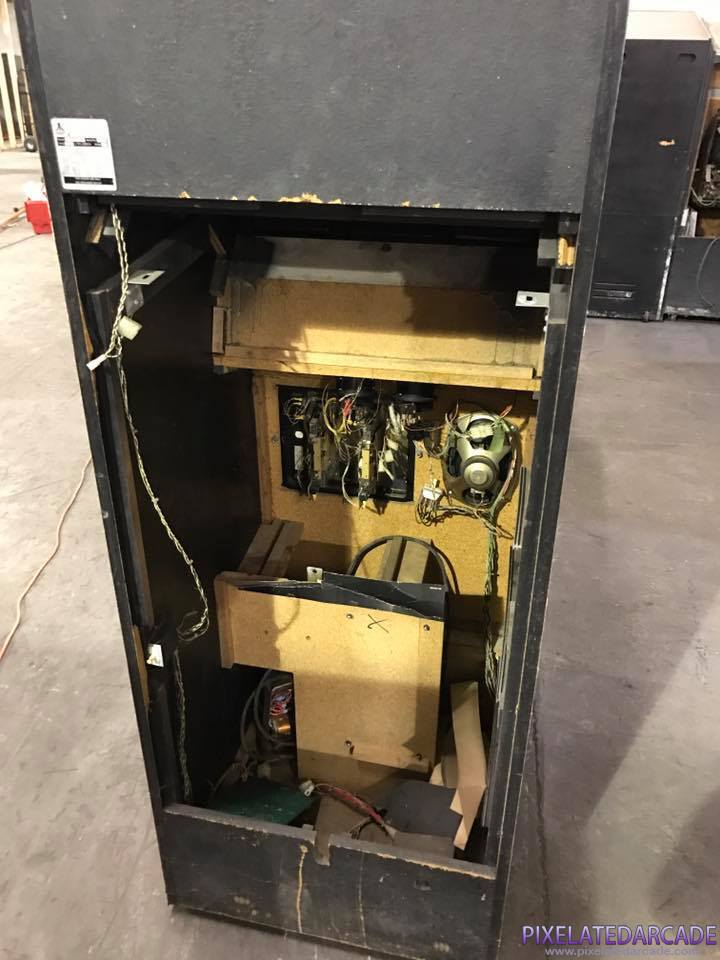 Battlezone Photo: Battlezone arcade cabinet - Inside