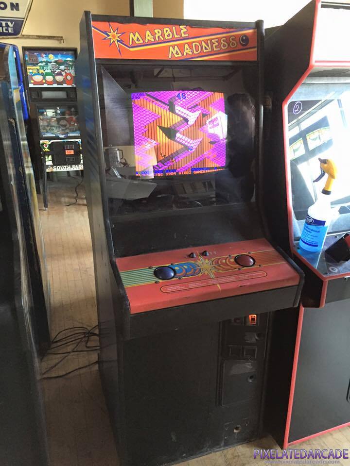 Marble Madness Photo: Marble Madness arcade cabinet