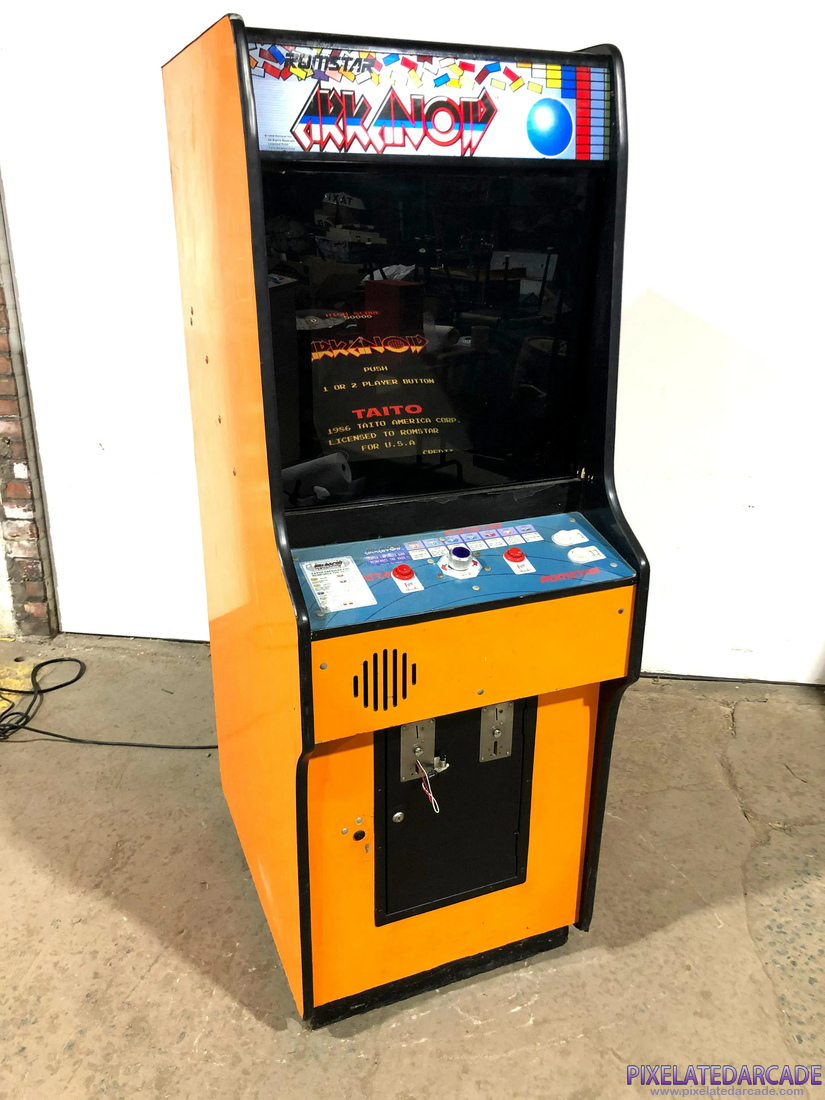 Arkanoid Photo: Arkanoid in Nintendo cabinet