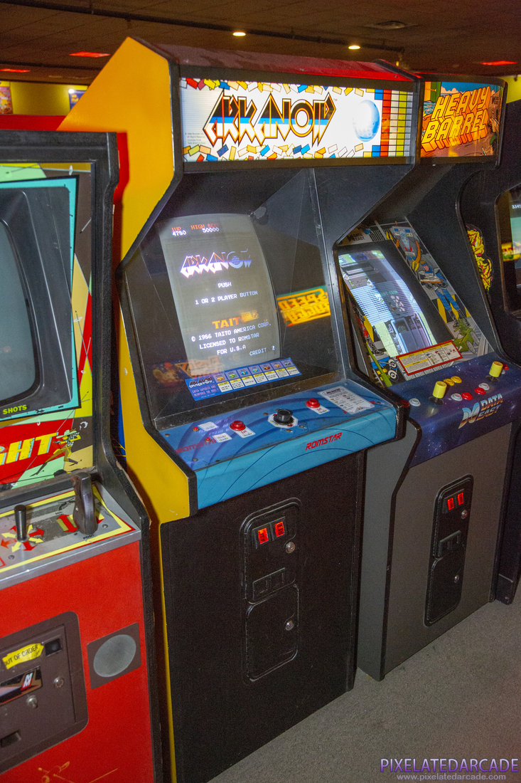 Arkanoid Photo: Arkanoid in Atari cabinet