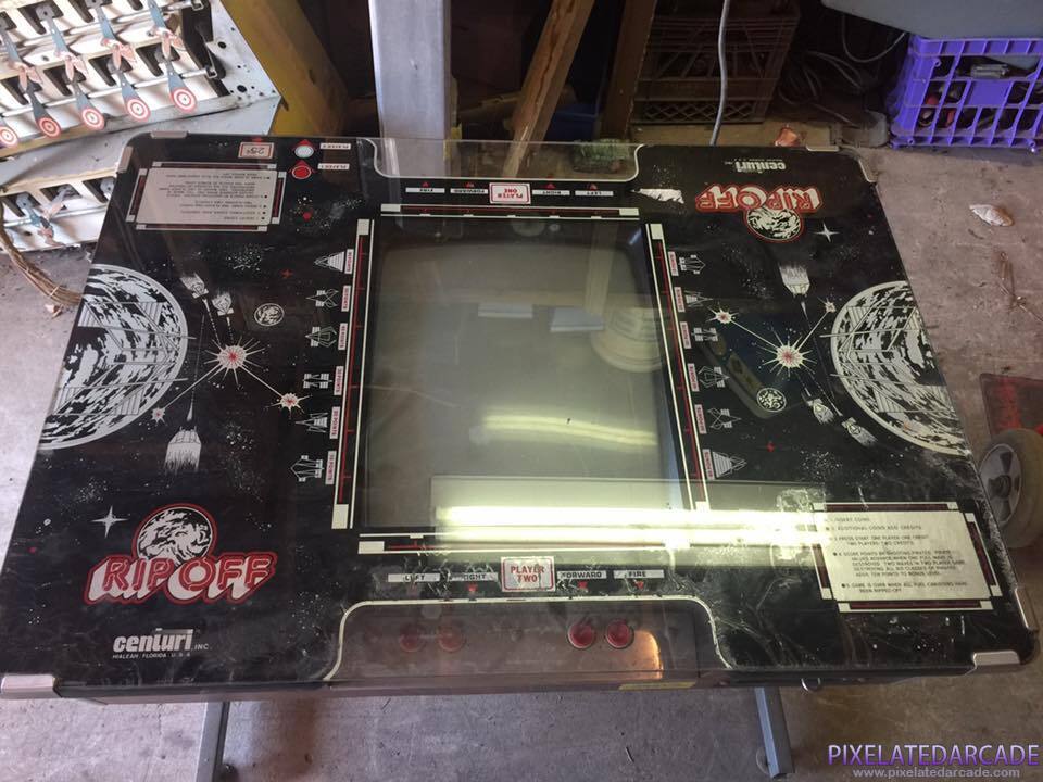 Rip Off Photo: Rip Off cocktail table
