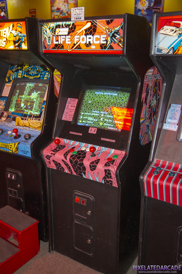 Life Force Photo: Life Force in Data East cabinet