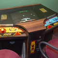 Joust cocktail table
