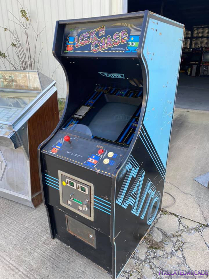 Lock 'n' Chase Photo: Lock 'n' Chase arcade cabinet
