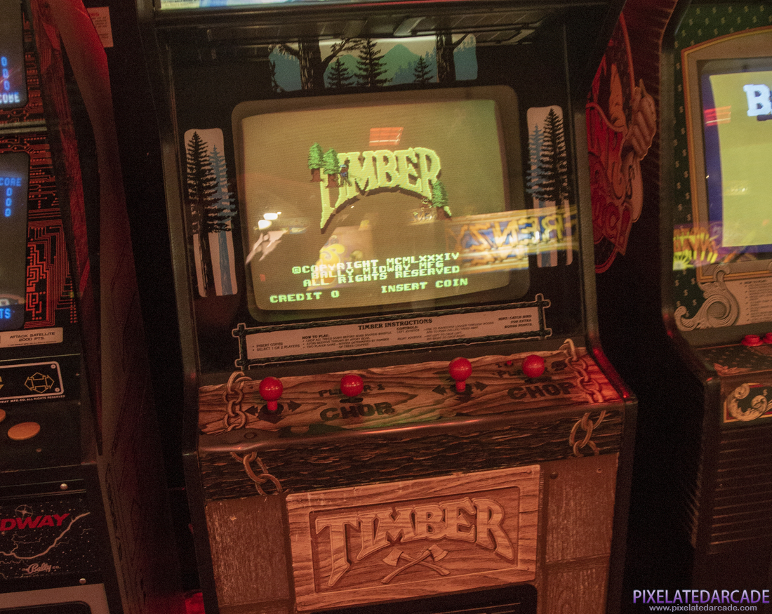 Timber Photo: Timber arcade cabinet - Monitor and controls