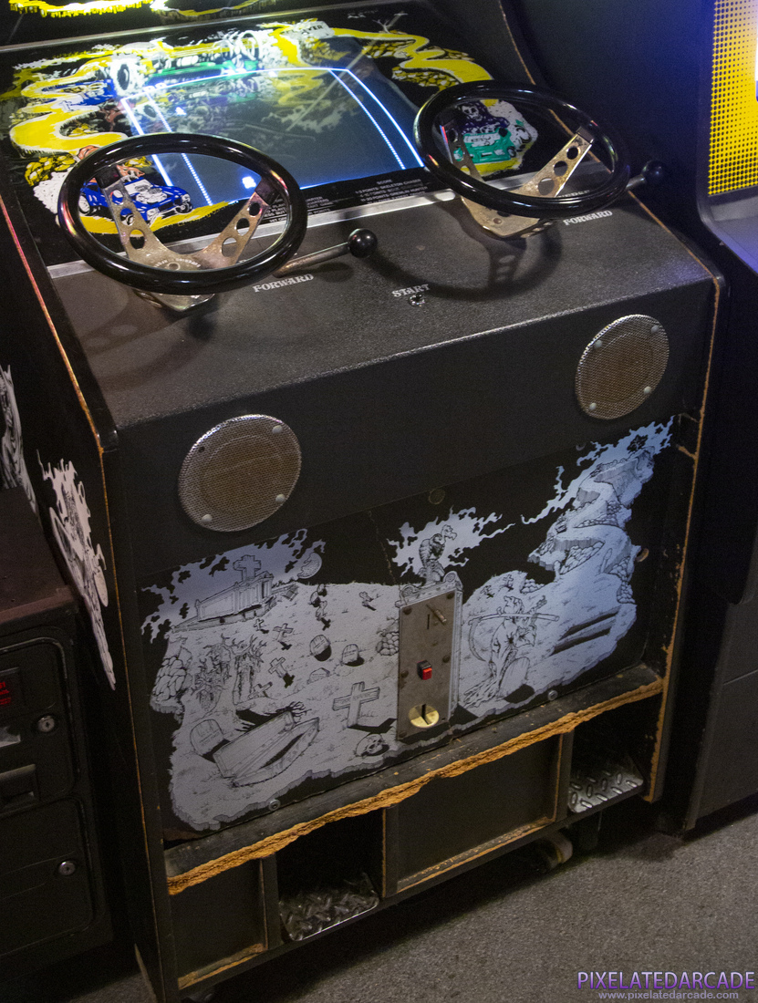 Death Race Photo: Death Race arcade cabinet - Closeup (Black version)