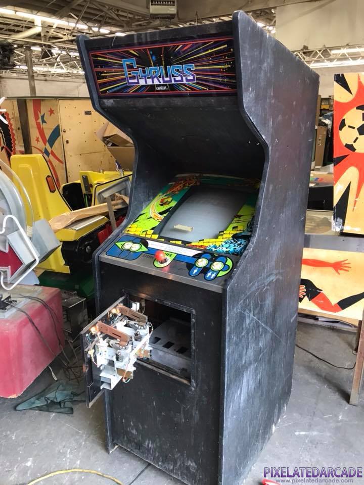 Gyruss Photo: Gyruss in Stern The End cabinet