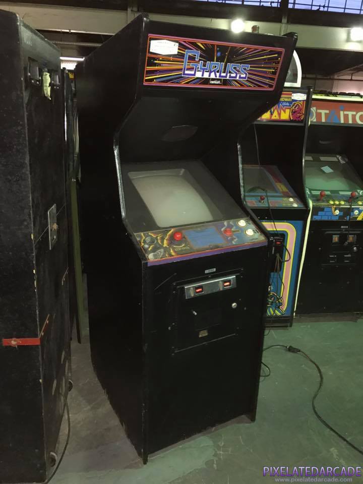 Gyruss Photo: Gyruss in Stern cabinet