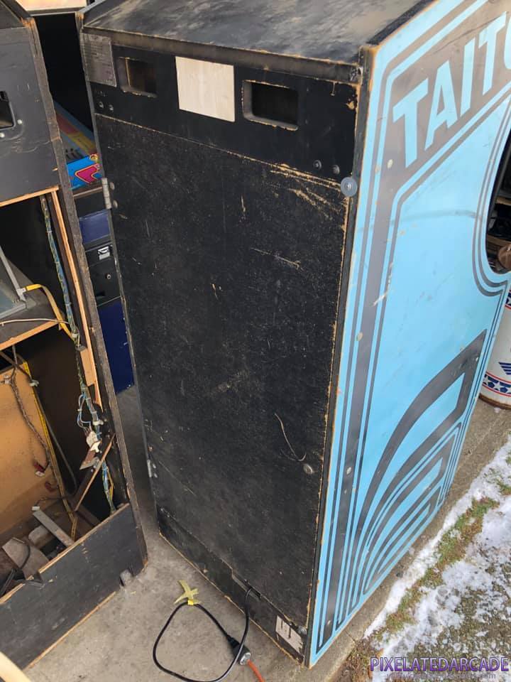 Alpine Ski Photo: Alpine Ski arcade cabinet - Back