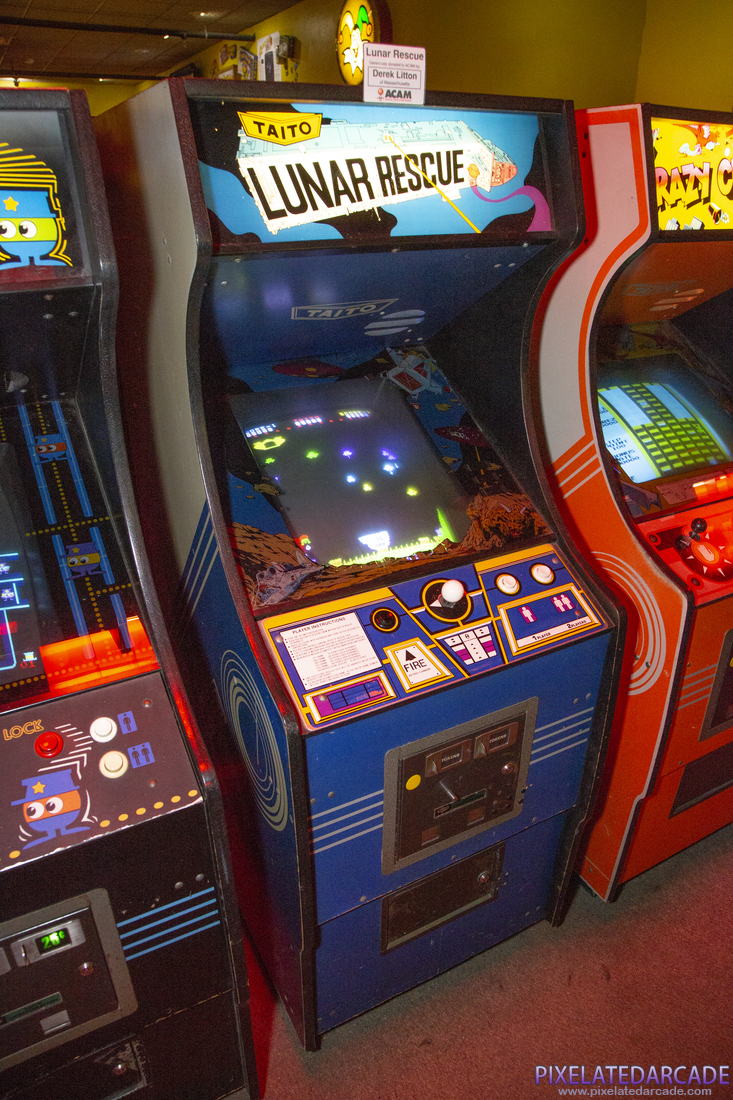 Lunar Rescue Photo: Lunar Rescue arcade cabinet