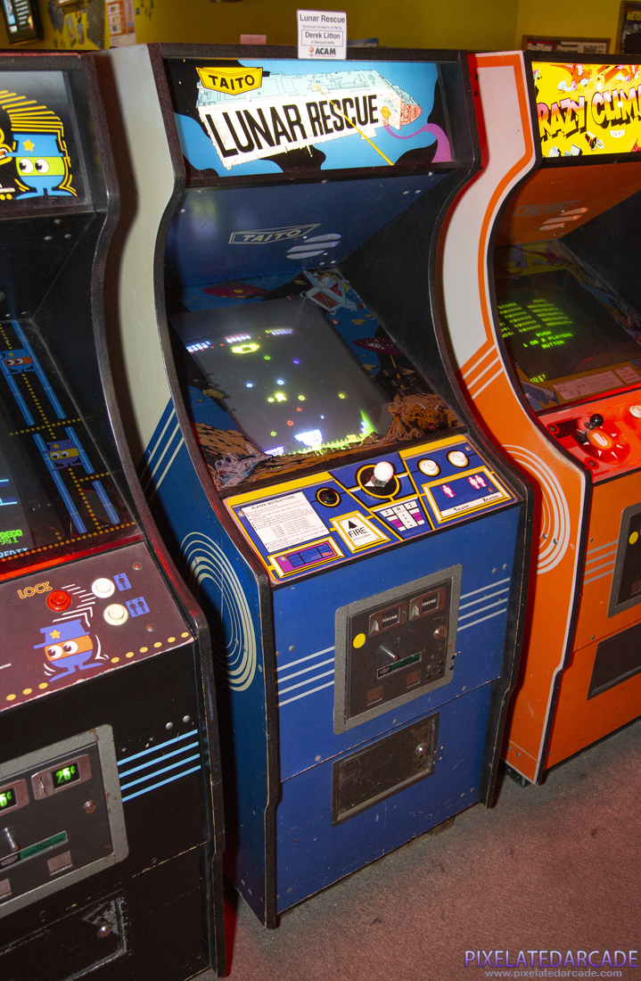 Lunar Rescue Photo: Lunar Rescue arcade cabinet