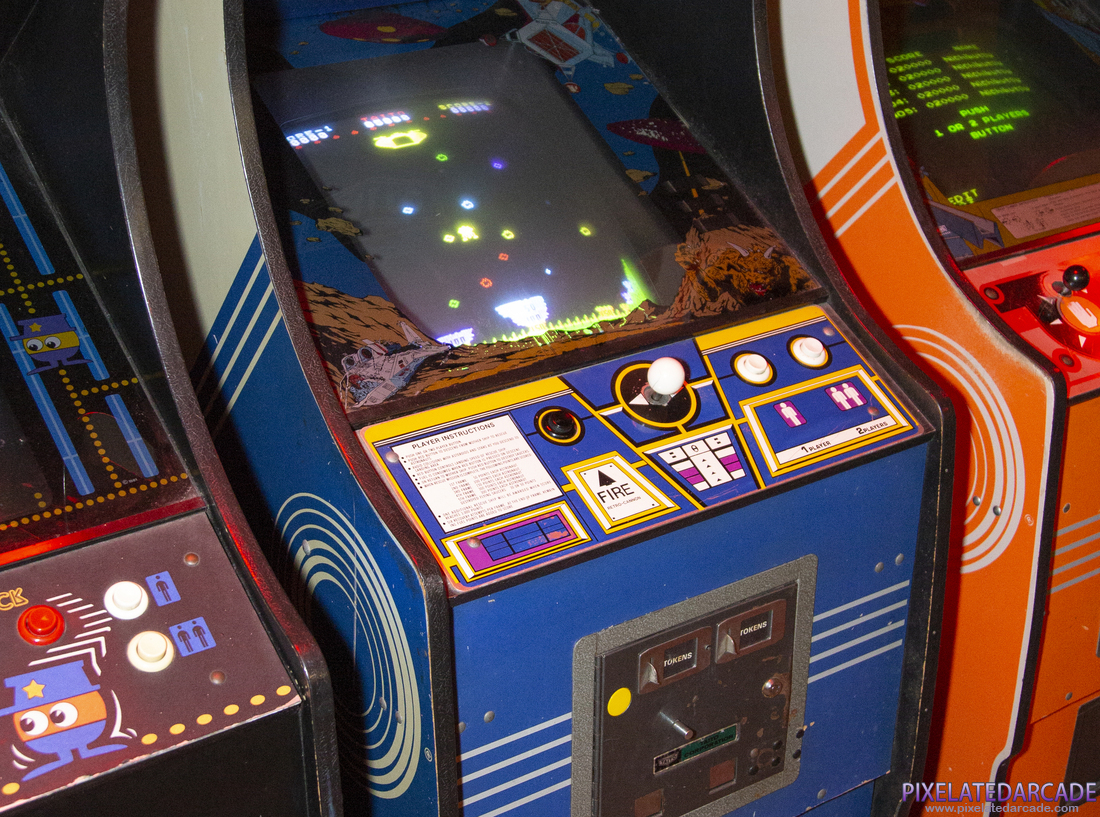 Lunar Rescue Photo: Lunar Rescue arcade cabinet - Control panel and Monitor
