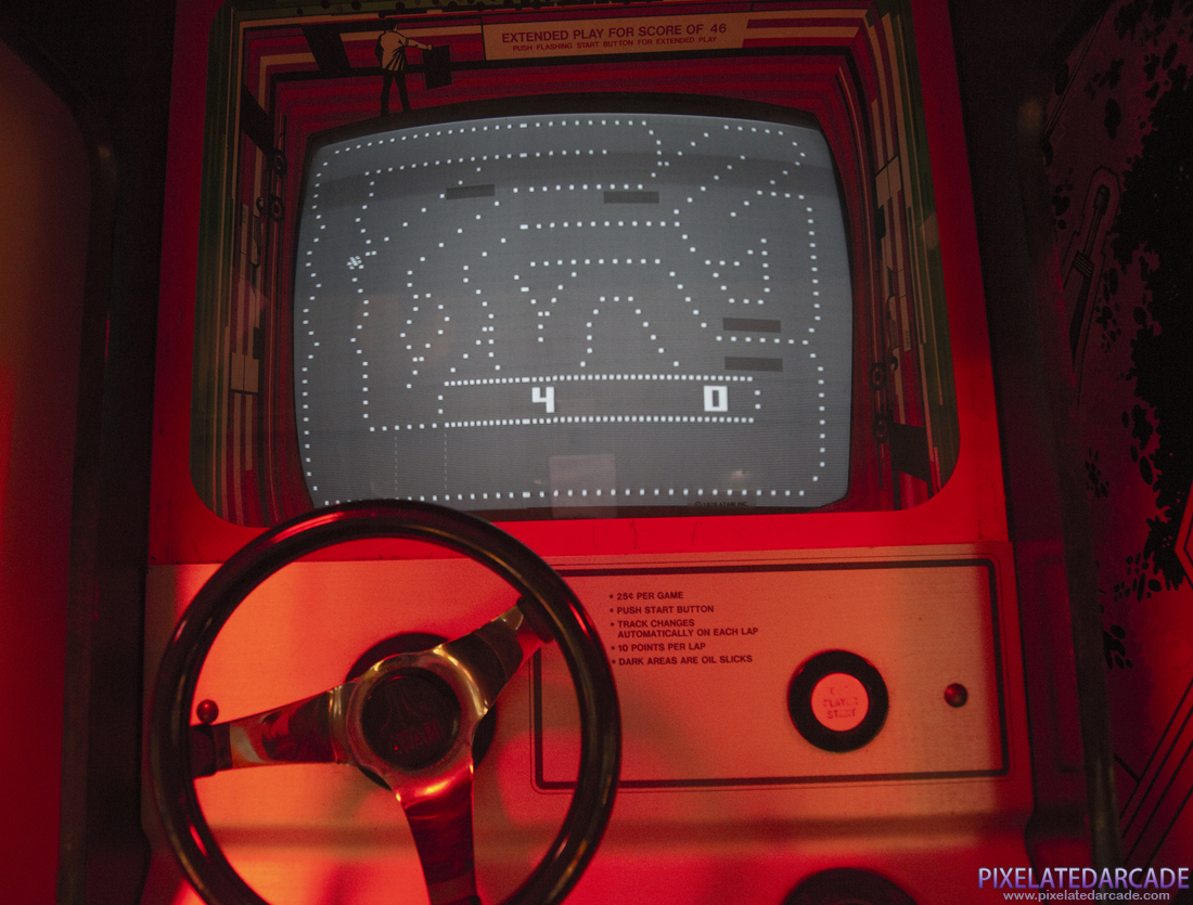 Le Mans Photo: Le Mans arcade cabinet - Monitor and controls