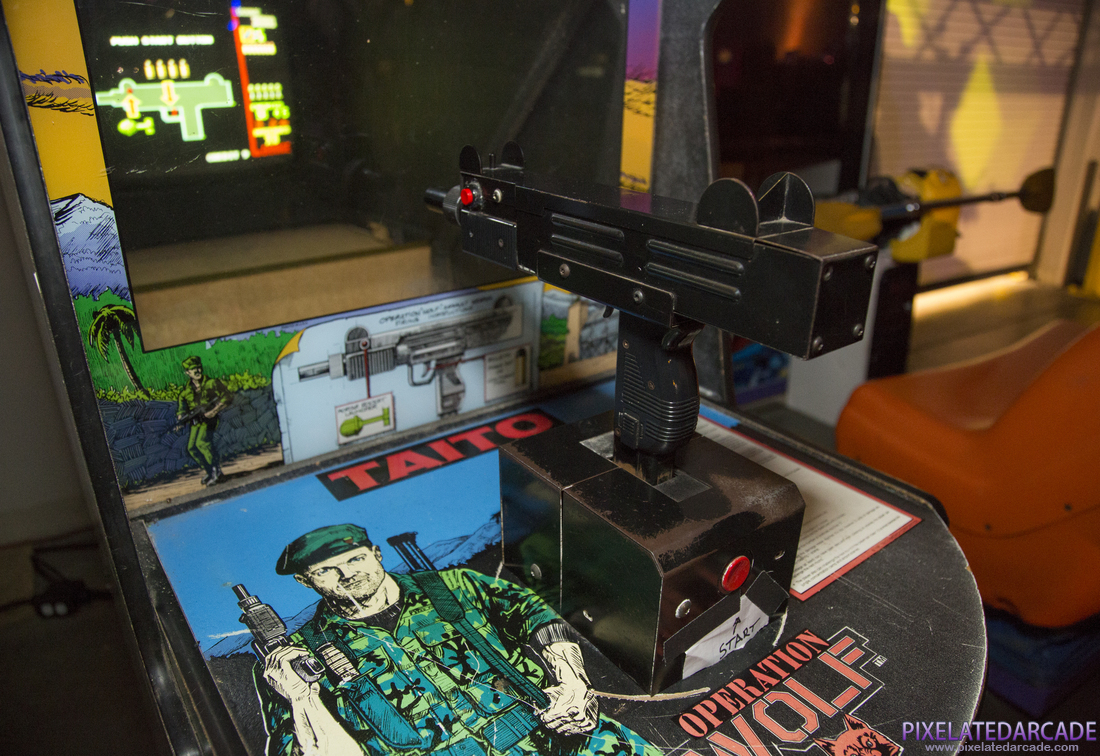 Operation Wolf Photo: Operation Wolf arcade cabinet - Controls
