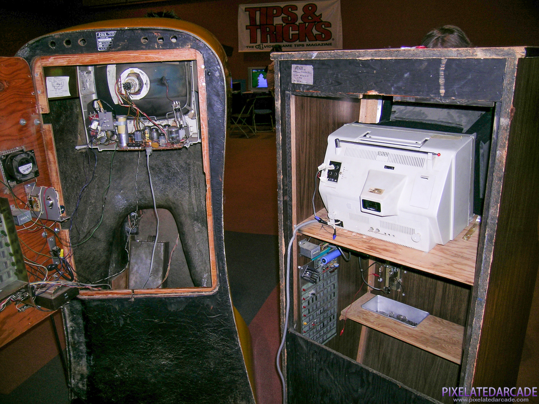 Pong Photo: Pong (right) and Computer Space (Left) cabinets - Inside