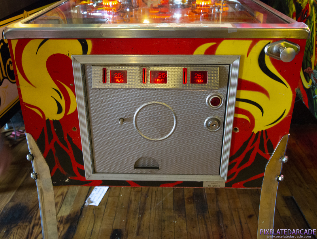 Volcano Photo: Front / Coin box
