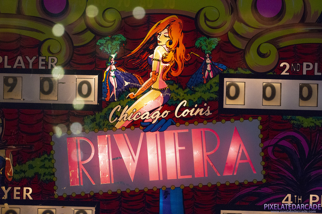 Riviera Photo: Backglass detail