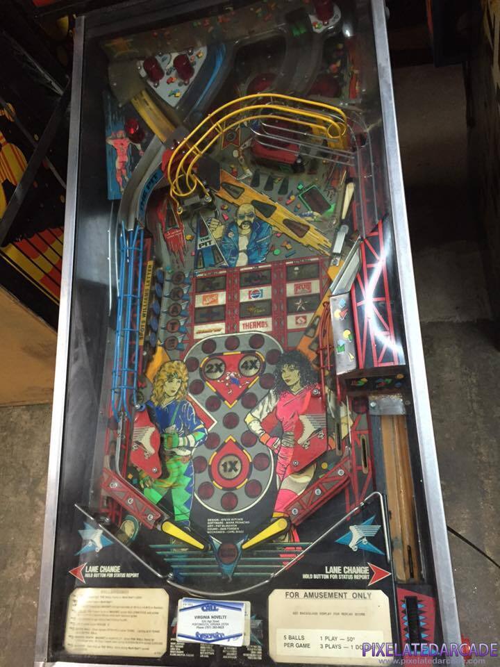 Rollergames Photo: Rollergames cabinet - Playfield