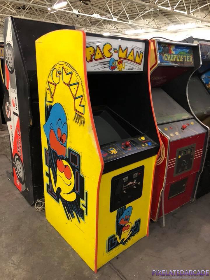 Pac-Man Photo: Pac-Man arcade cabinet