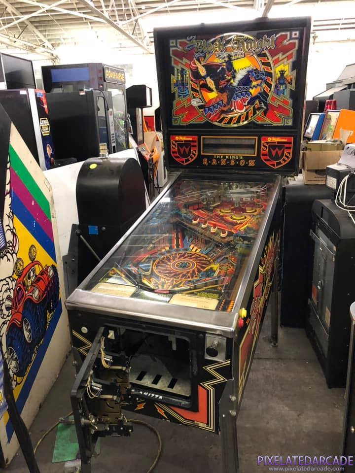 Black Knight 2000 Photo: Black Knight 2000 cabinet