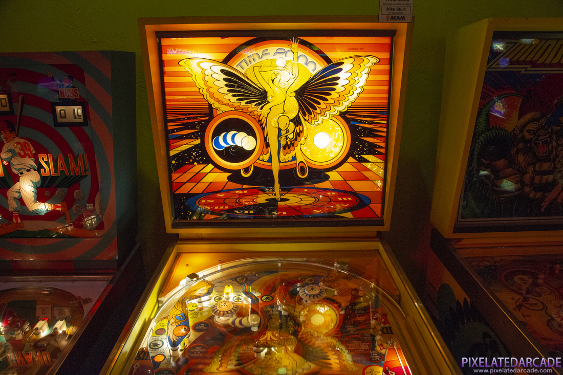 Time 2000 Photo: Upper playfield and backbox