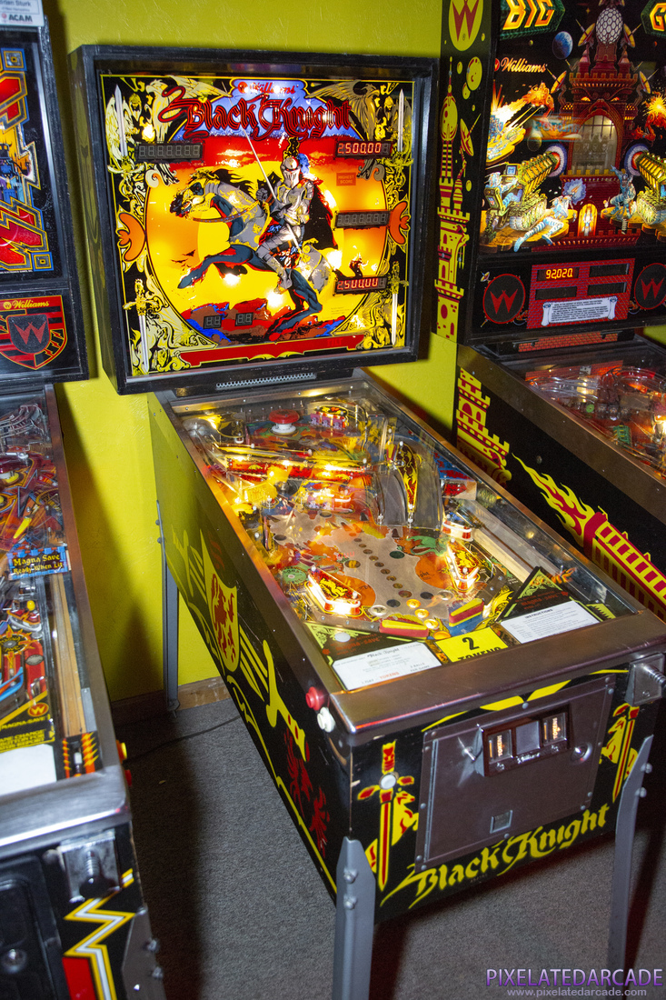 Black Knight Photo: Black Knight Limited Edition pinball cabinet