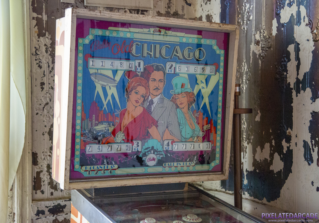 Old Chicago Photo: Backbox