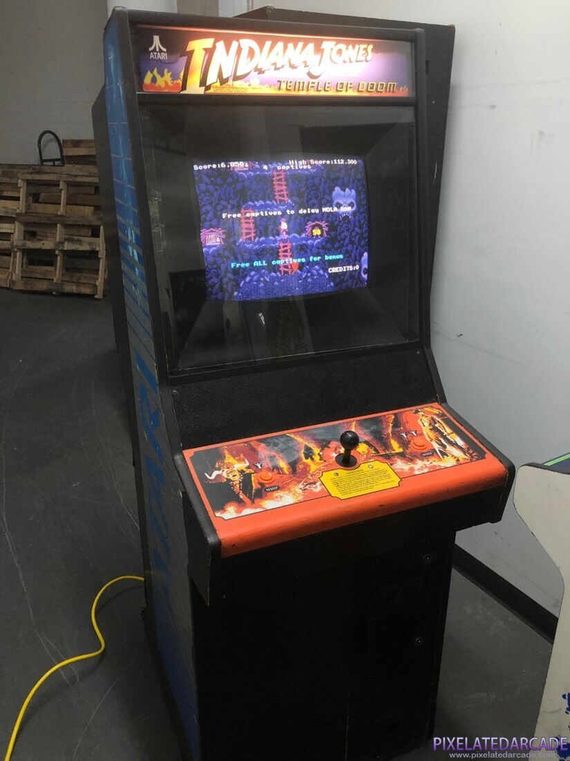 Indiana Jones and the Temple of Doom Photo: Indiana Jones and the Temple of Doom arcade cabinet