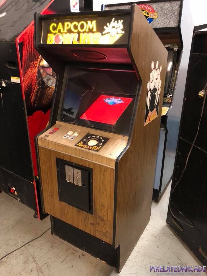Capcom Bowling Photo: Capcom Bowling in Frogger cabinet