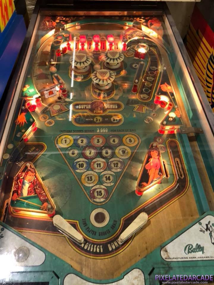 Eight Ball Photo: Eight Ball playfield - Illuminated