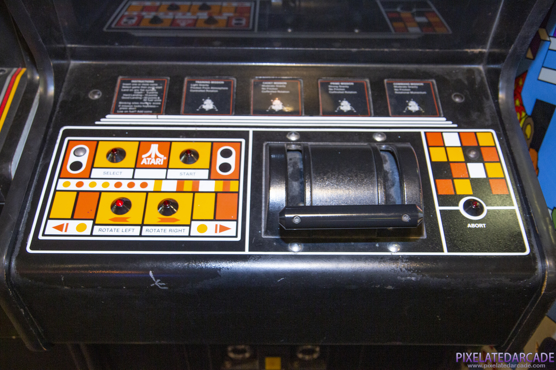 Lunar Lander Photo: Lunar Lander arcade cabinet - Controls