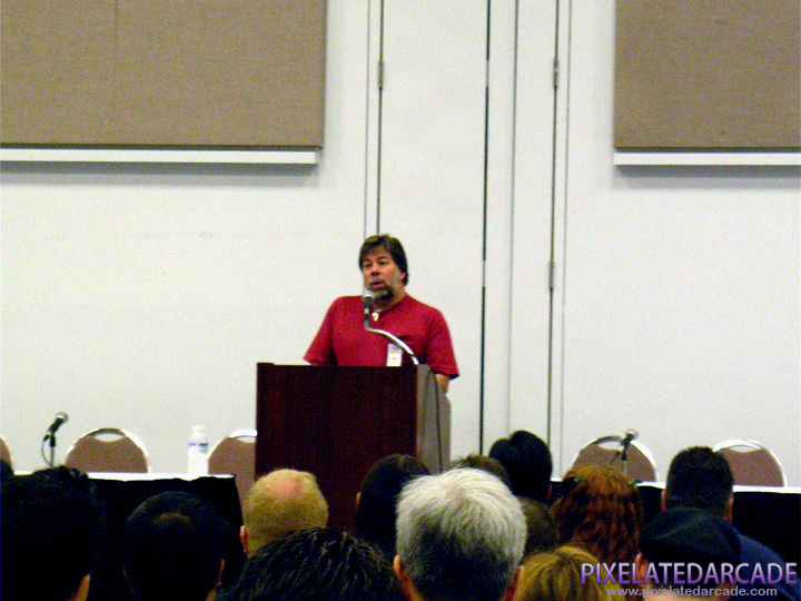 Steve Wozniak Photo: Steve Wozniak at Classic Gaming Expo in 2004