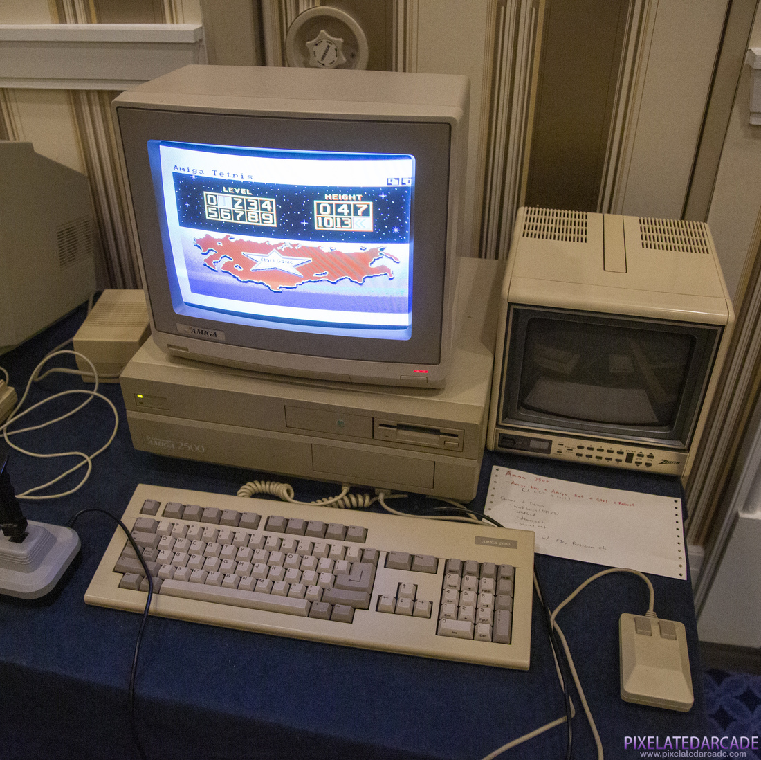 Amiga Photo: Amiga 2500 computer and monitor