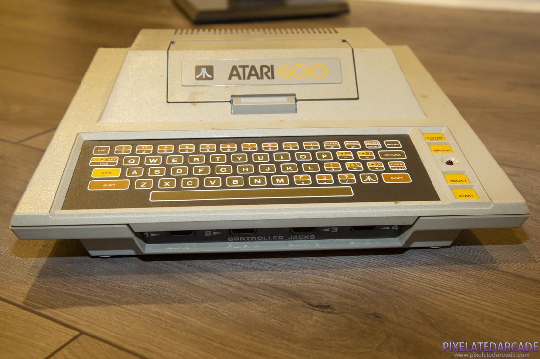 Atari 8-bit Photo: Atari 400 computer - Front