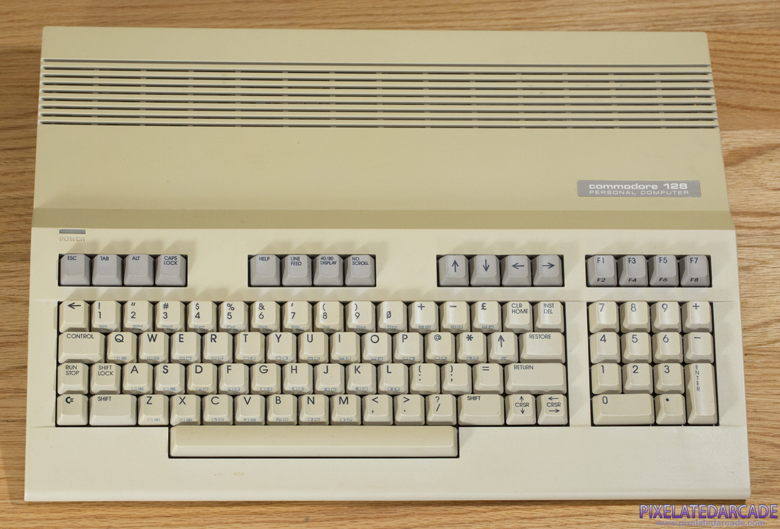 Commodore 128 Photo: Commodore 128 computer - Top down view