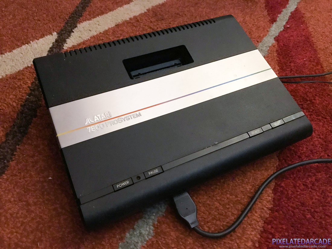 Atari 7800 Photo: Atari 7800 console