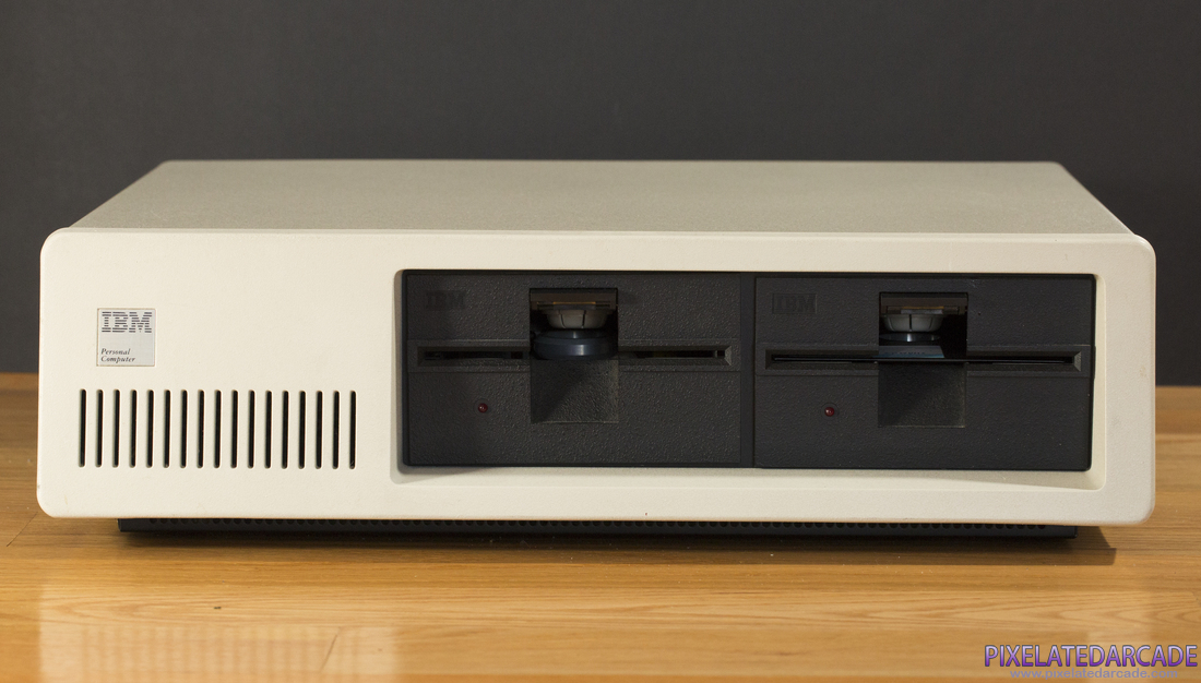 IBM PC/Compatibles Photo: IBM PC - Front