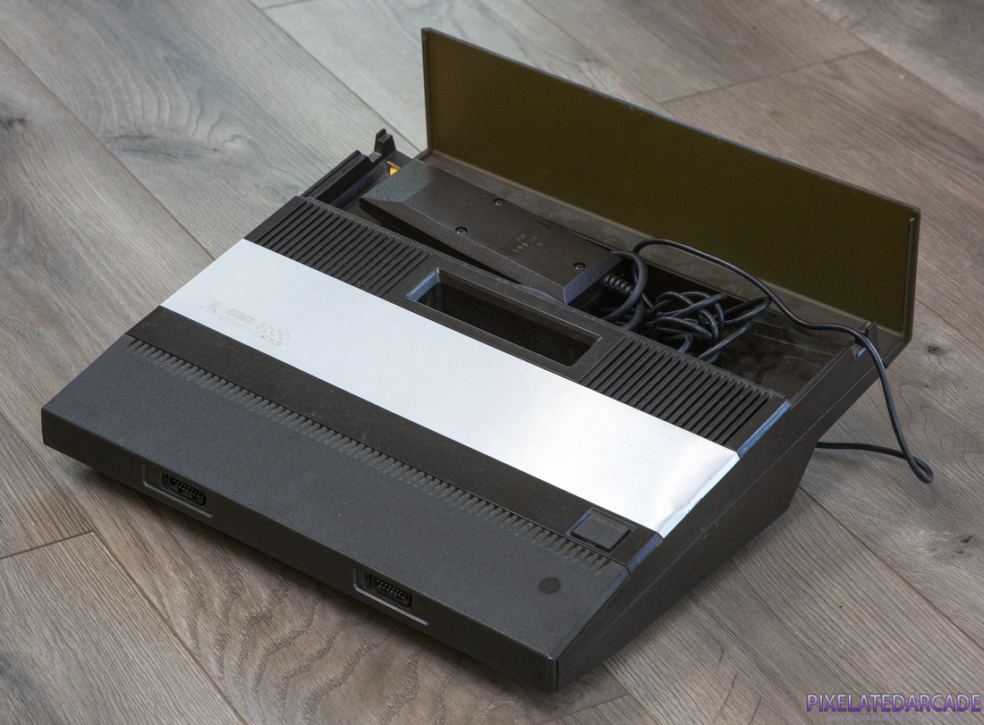 Atari 5200 Photo: Atari 5200 - 2 port model
