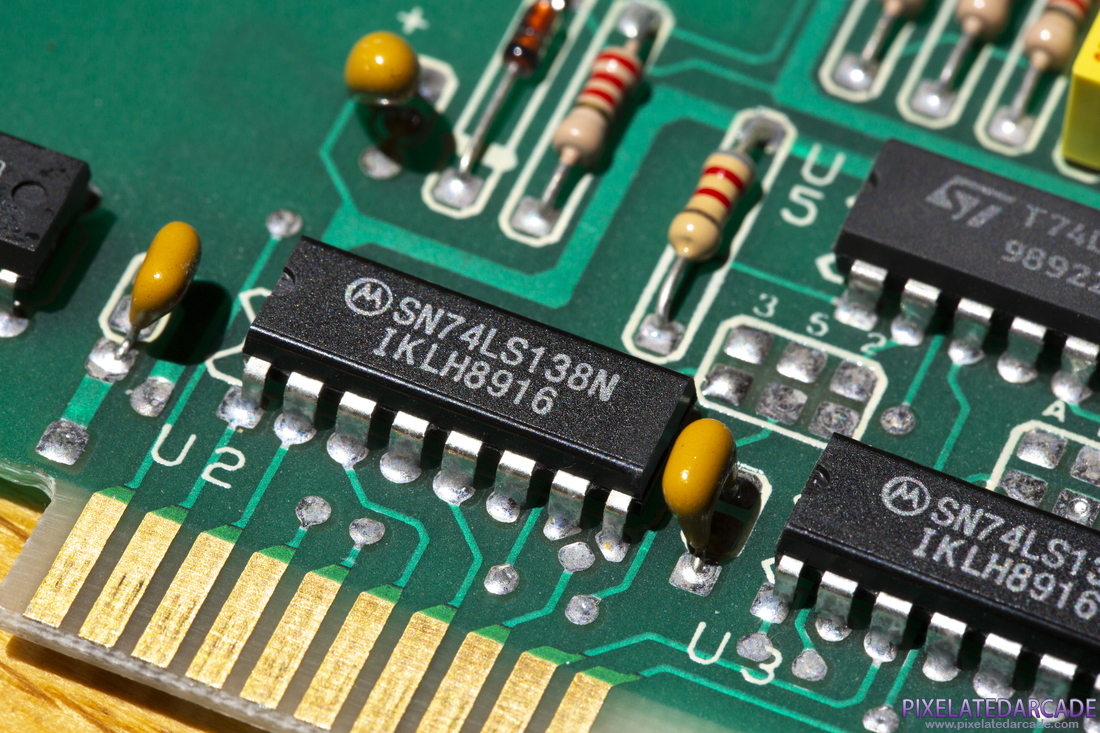 AdLib Music Synthesizer Photo: AdLib Music Synthesizer Card - Closeup
