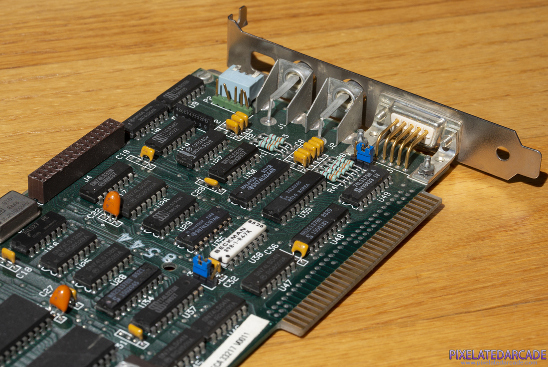 EGA Photo: IBM EGA card - Closeup
