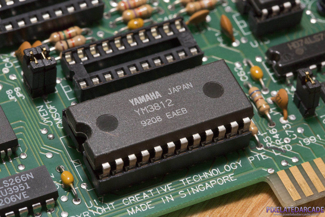 Sound Blaster Photo: Sound Blaster - Yamaha YM3812 FM synthesis chip