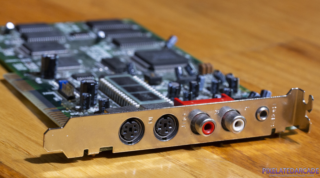 Roland Sound Canvas Photo: Roland SCC-1 - MIDI / audio connectors
