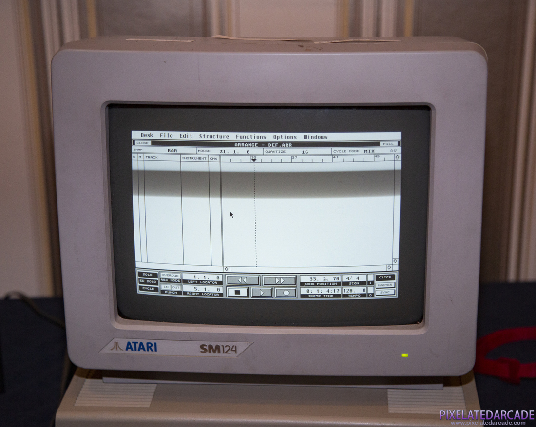 Monochrome Display Photo: Atari SM124 Black & White monitor