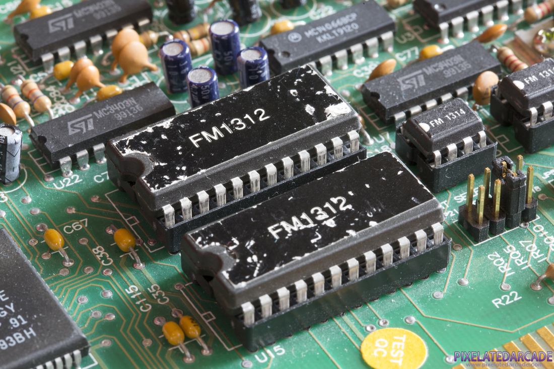 Sound Blaster Pro Photo: Sound Blaster Pro 1 - FM synthesizer chips