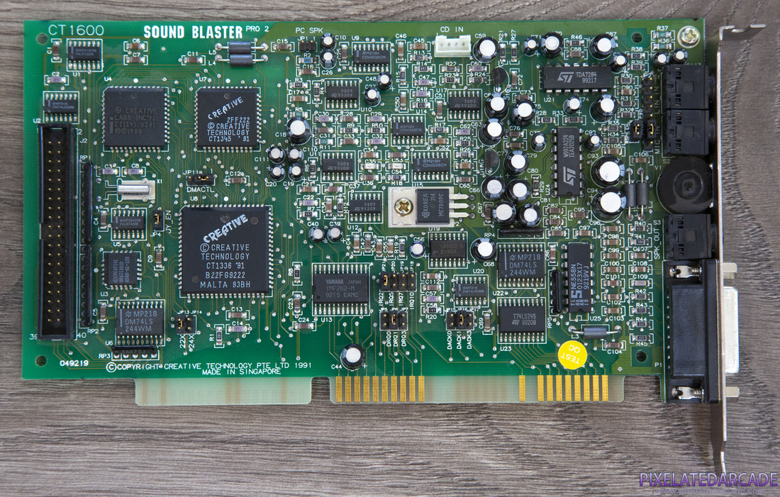 Sound Blaster Pro Photo: Sound Blaster Pro 2 sound card - Front