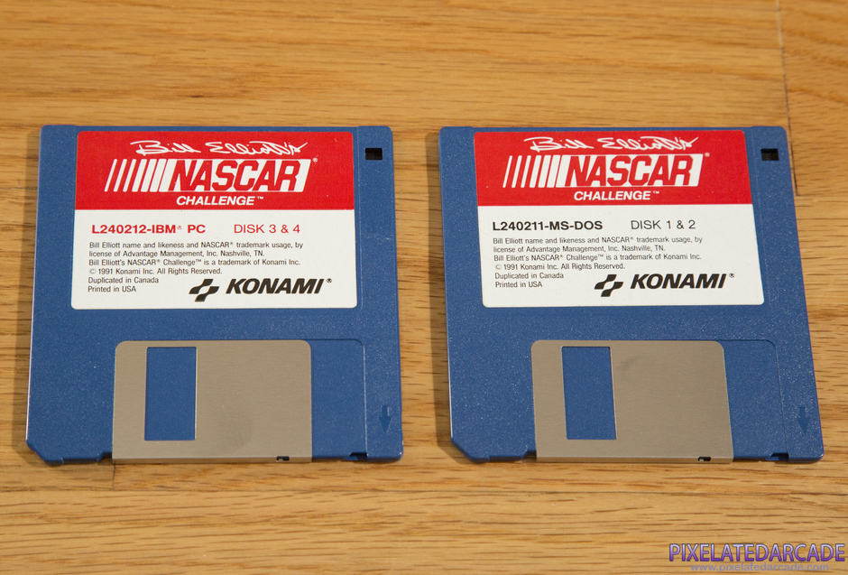 Bill Elliott's NASCAR Challenge Package Contents: 3.5" disk - Photo Bill Elliott's NASCAR Challenge Package Contents: 3.5" disk - Photo