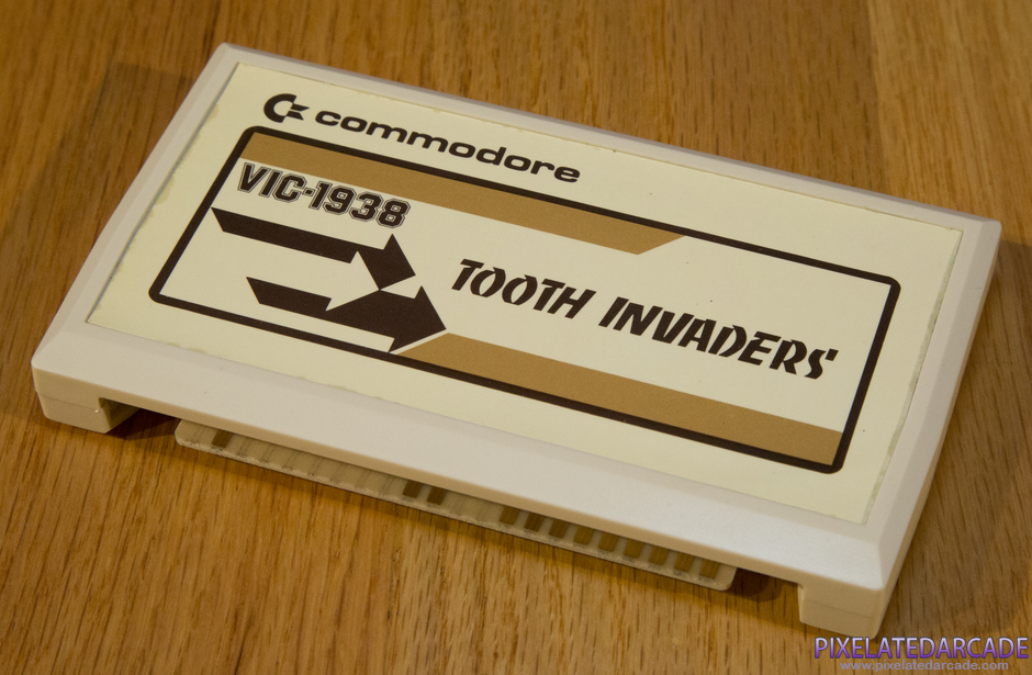 Tooth Invaders Package Contents: Game cartridge - Photo Tooth Invaders Package Contents: Game cartridge - Photo