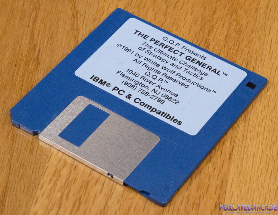 The Perfect General Package Contents: 3.5" disk - Photo