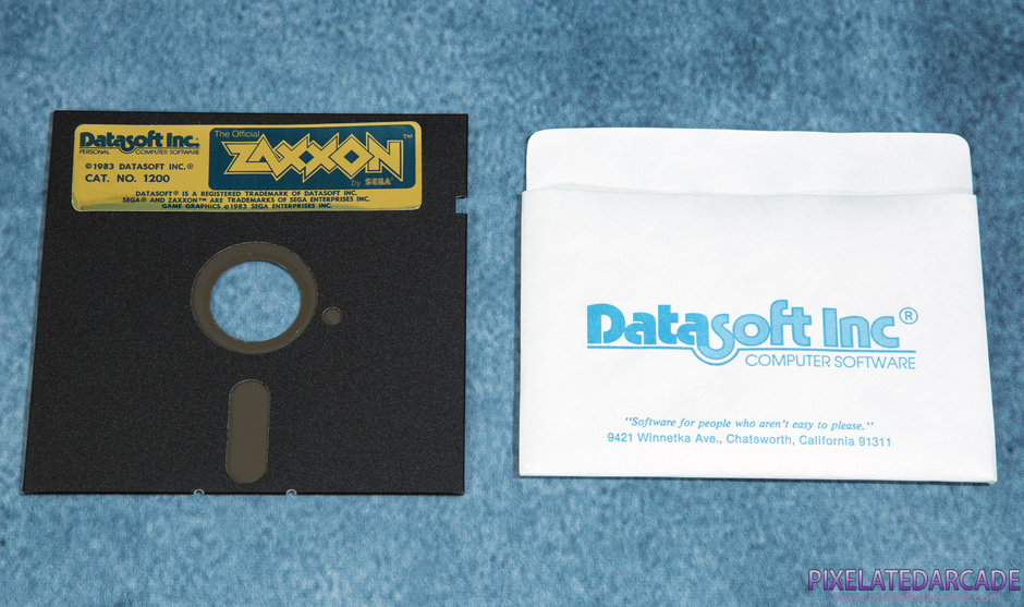 Zaxxon Package Contents: 5.25" disk - Photo