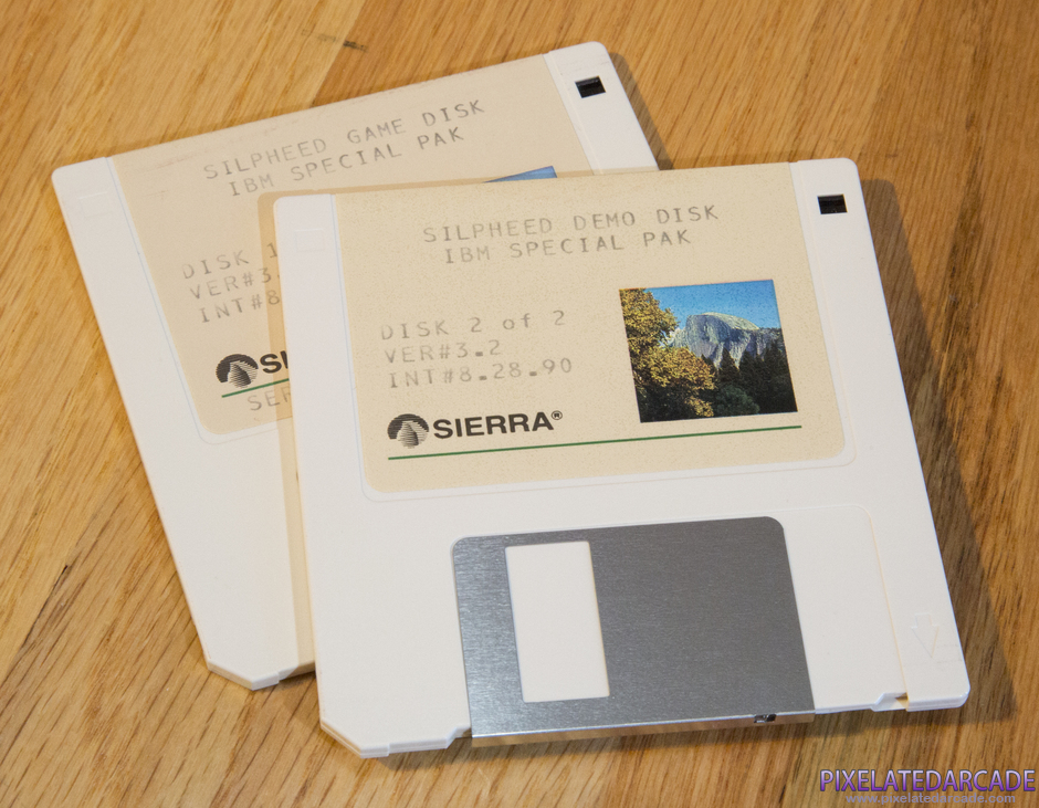 Silpheed Package Contents: 3.5" disk - Photo